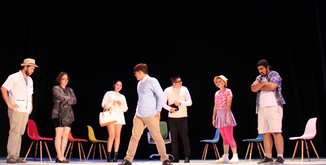 Estudiantes de FCC presentan ‘Toc Toc’ en muestra de Teatro UANL 2022