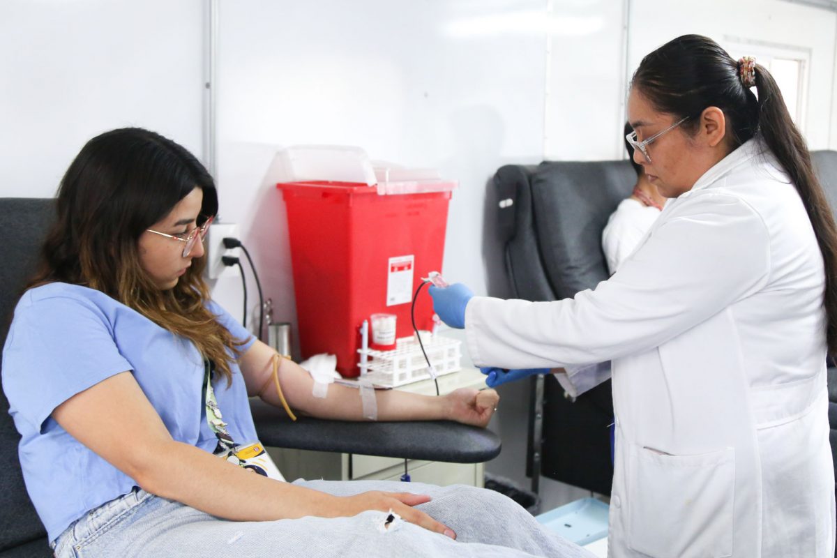 UANL realiza campaña de donación de sangre