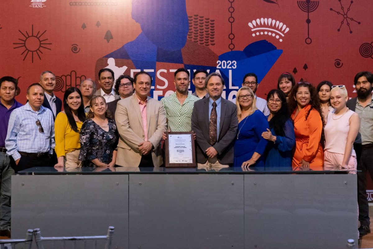 Premio Nacional de Cuento es entregado a Alberto Herrera en Festival Alfonsino 2023