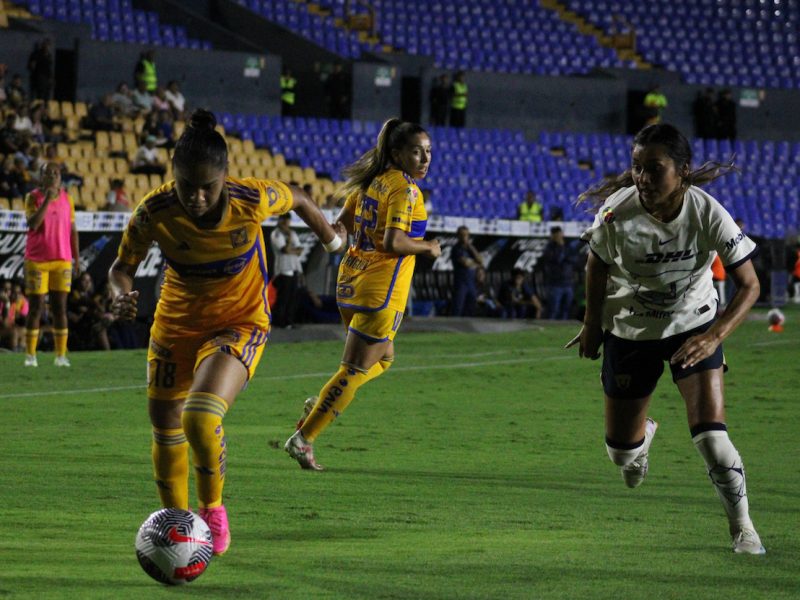 Sin despeinarse, Amazonas vencen 3-0 a Pumas Femenil