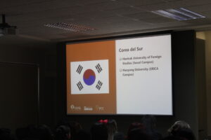 ALUMNOS DE NUEVO INGRESO CONOCEN LOS PROGRAMA DE INTERCAMBIO Y AFI