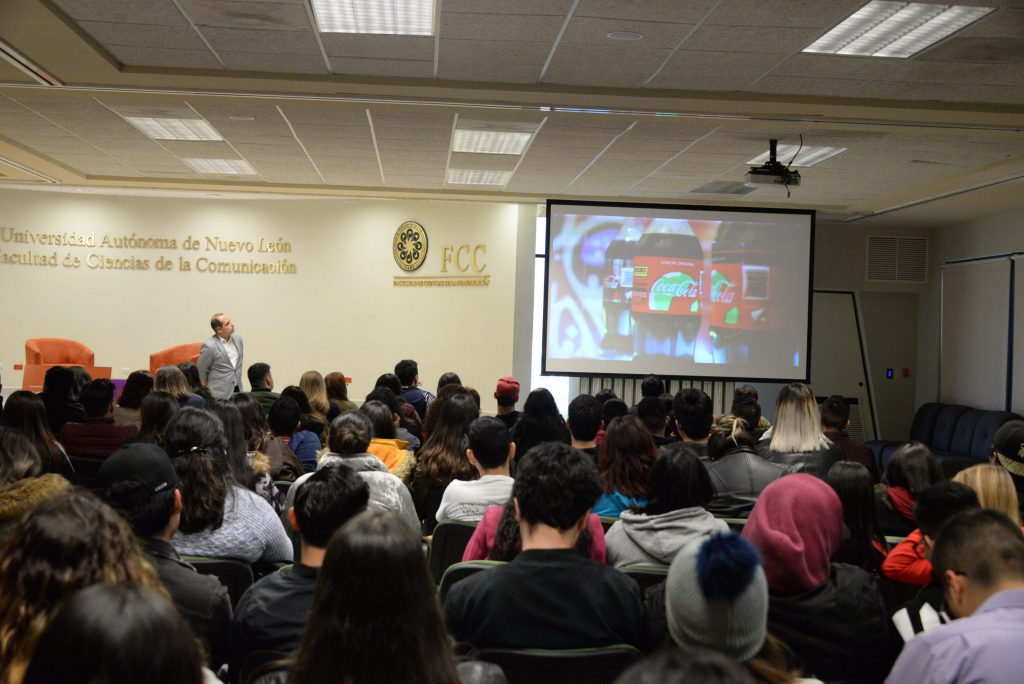 Engancha a los alumnos con conferencia de Sports Marketing