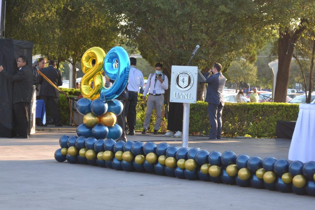 UANL celebra 89 aniversario