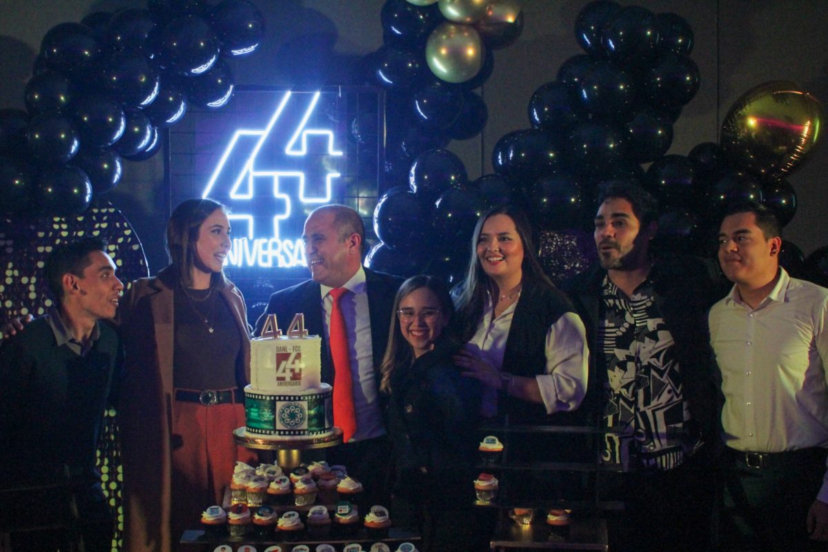 Celebran 44 años de la Facultad de Ciencias de la Comunicación