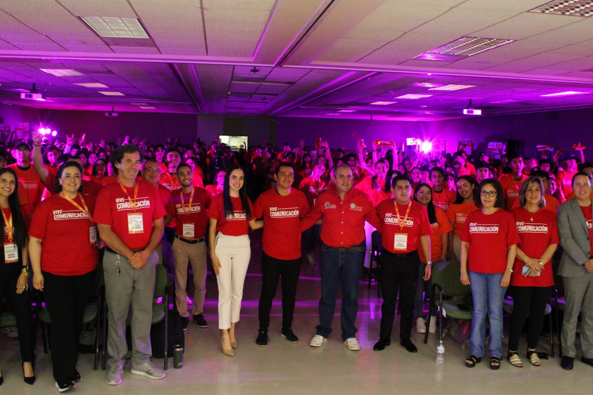 FCC da bienvenida a los nuevos Pericos