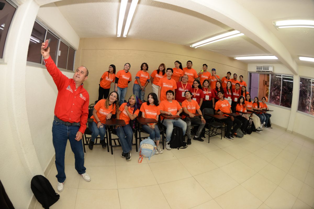 Nuevo inicio de semestre en la Facultad de Ciencias de la Comunicación