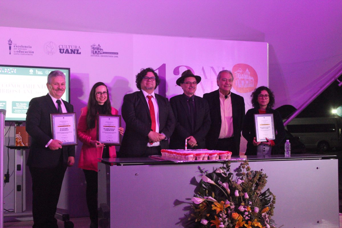 Con reconocimientos, Casa Universitaria del Libro celebra su décimo tercer aniversario