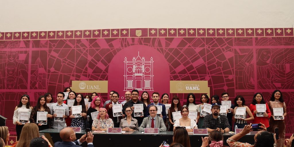 RECONOCE UANL TALENTO LITERARIO