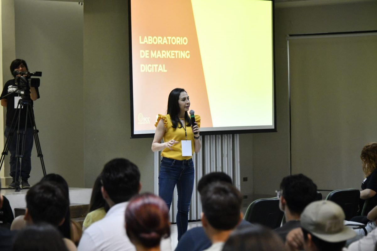 LABORATORIO DE MARKETING DIGITAL PARA LA FORMACIÓN DE LOS ESTUDIANTES DE LA FCC