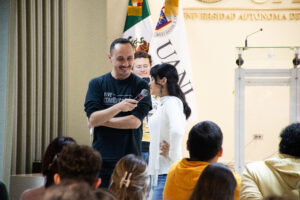 Se presenta el Laboratorio de Marketing a alumnos de nuevo ingreso