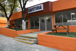 Inauguran nueva cafetería en la FCC