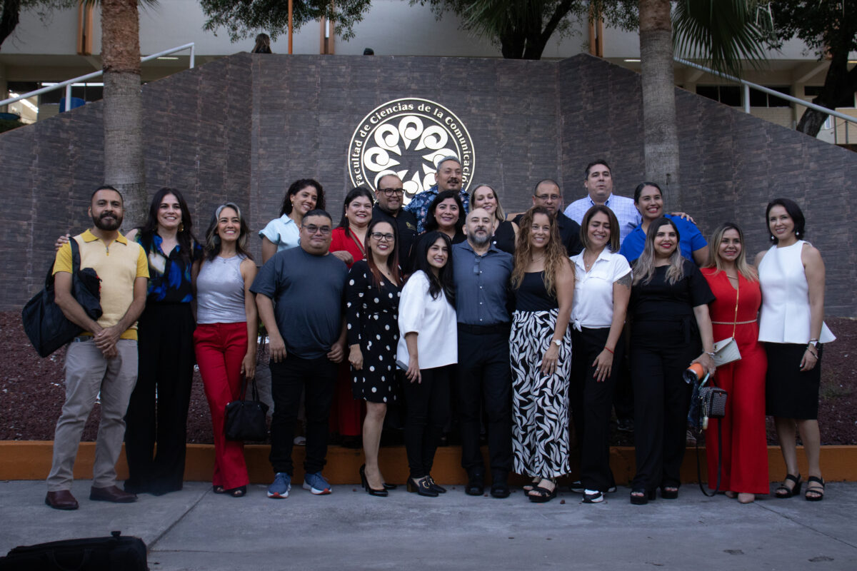 FCC recibe de nuevo a ex alumnos de la generación 96-00
