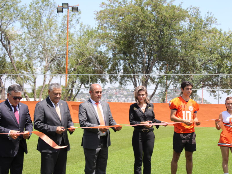 FCC celebra inauguración de la nueva cancha Futbol 7