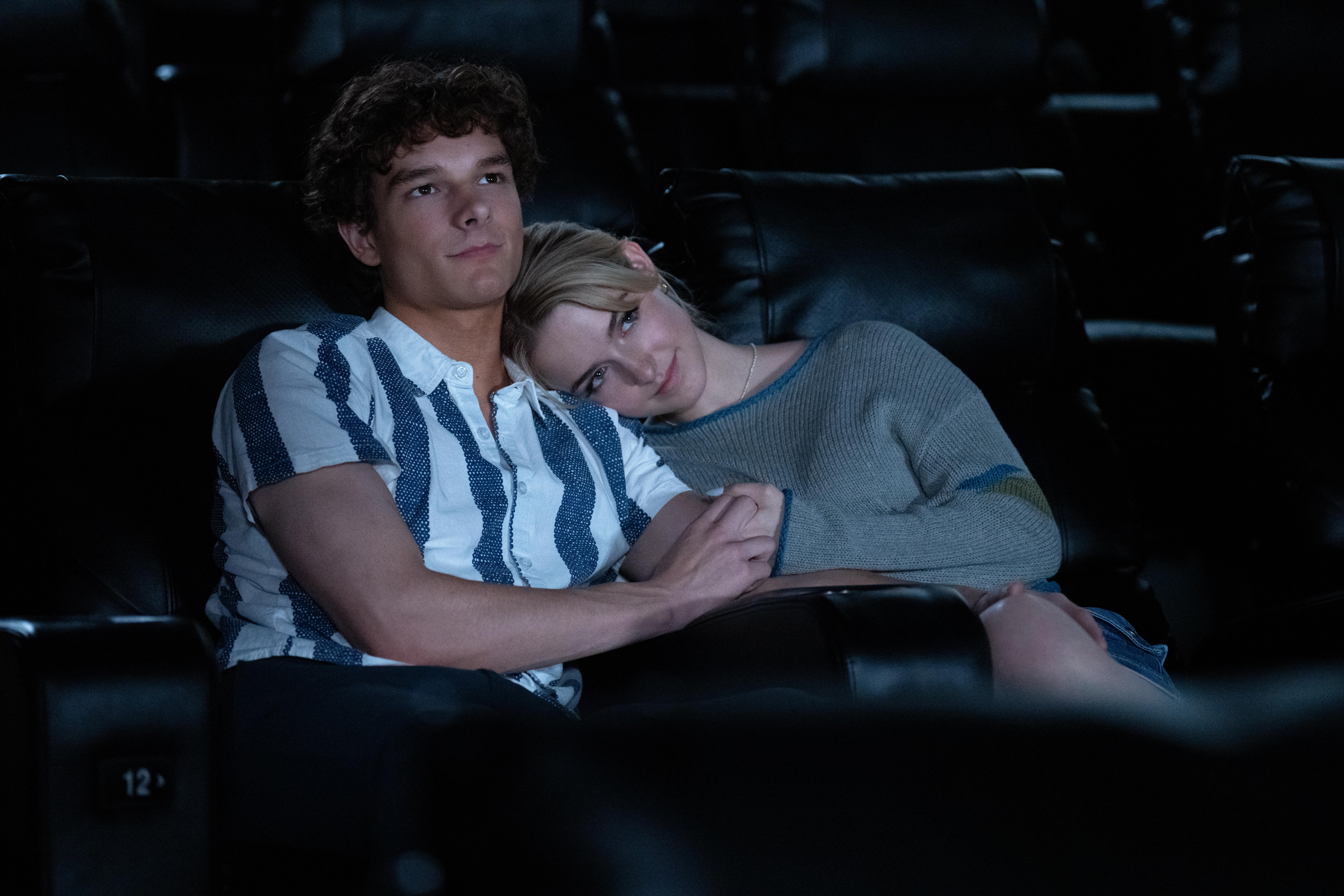 A Pesar de Ti: La fórmula del rom-com perfecto con la pérdida y los deseos del corazón