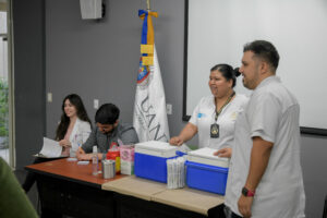 FCC realiza campaña de vacunación