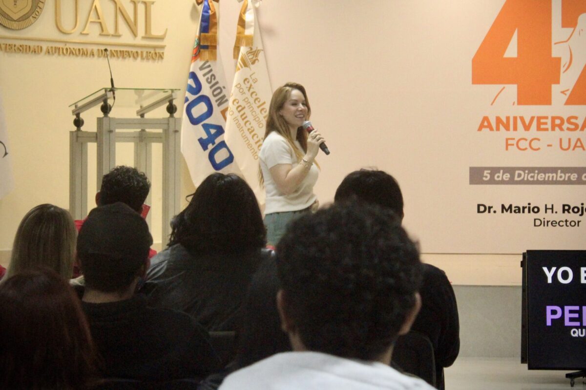 MINI CLICK: “IMAGEN DE CRACK” CON CLARA VILLARREAL