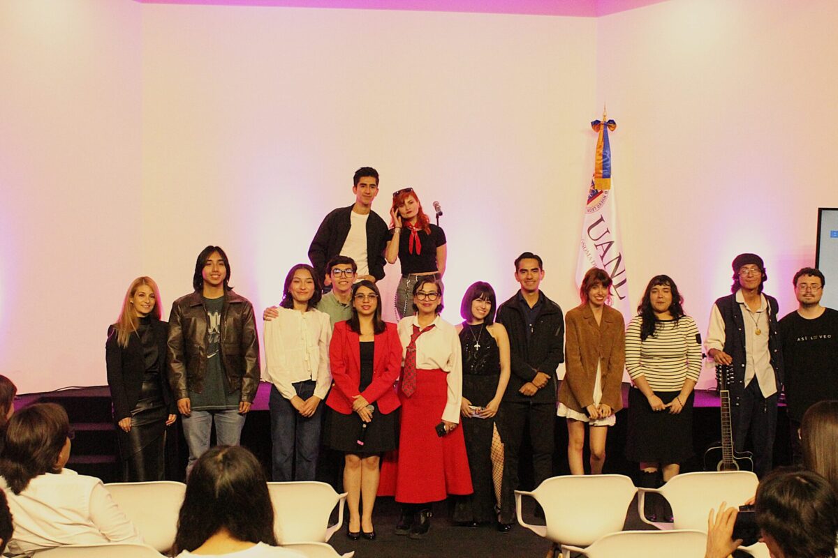 CEIIDA REALIZA OPEN MIC, UN ESPACIO PARA LA VOZ Y EL ARTE