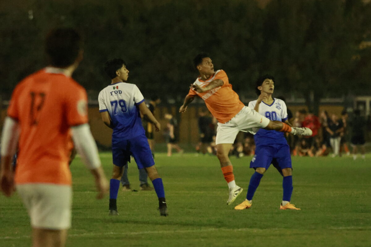 La FCC regresa al Intrauniversitario con empates en futbol soccer