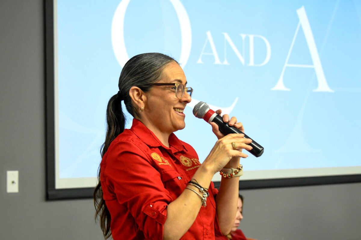 “Amar con conciencia” FCC promueve reflexión sobre relaciones sanas