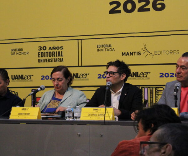 Lectura de Mantis Editores reúne a jóvenes y autores en el Colegio Civil