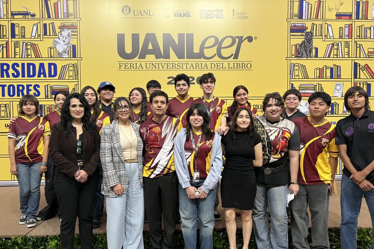 Ganadores de Literatura Joven UANL presentan sus obras en UANLeer 2026