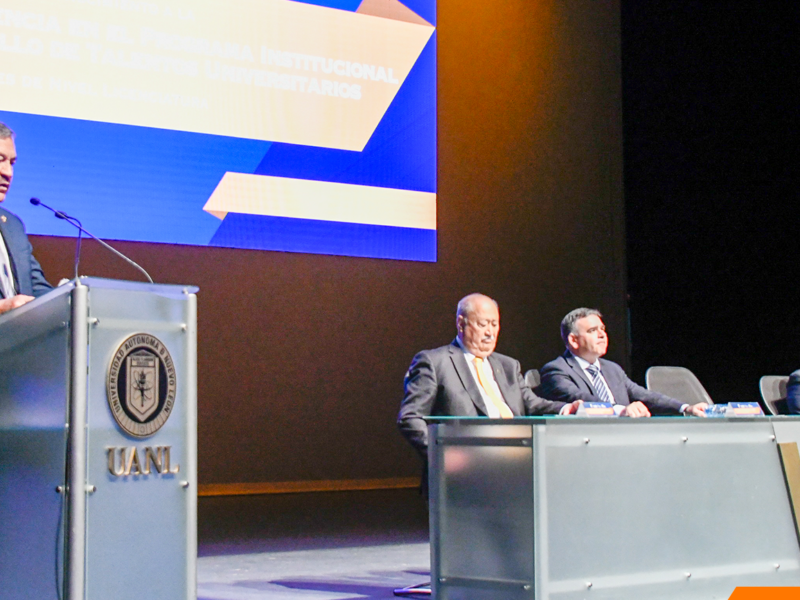 UANL reconoce a más de 300 estudiantes del programa de talentos