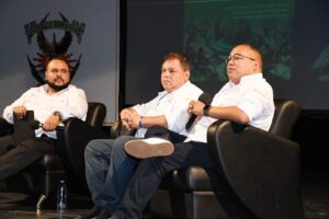 FCC presenta cuatro libros en Congreso de Investigación